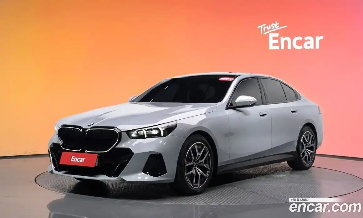 BMW 5 серия 2025 2.0 автомат (гидро), фото 32