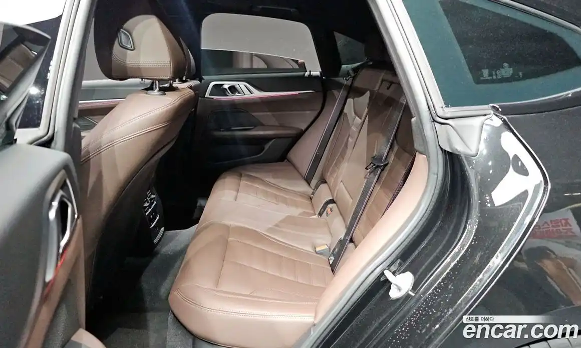 BMW 4 серия 2025 2.0 автомат (гидро), фото 16