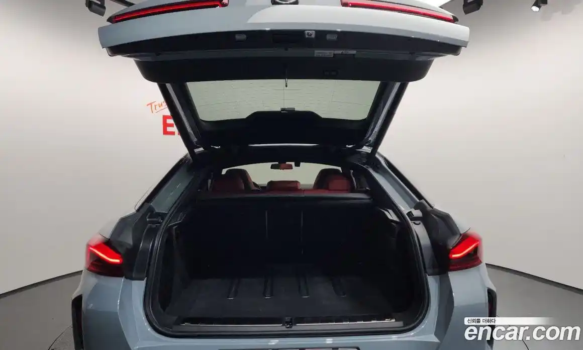 BMW X6M 2024 4.4 автомат (гидро), фото 28