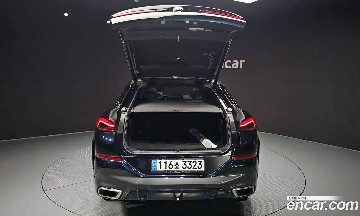 BMW X6 2024 3.0 автомат (гидро), фото 26