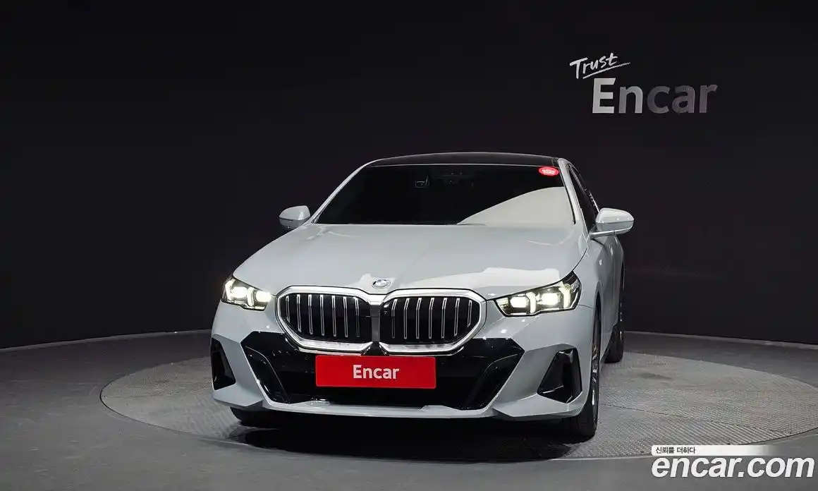 BMW 5 серия 2024 2.0 автомат (гидро), фото 3