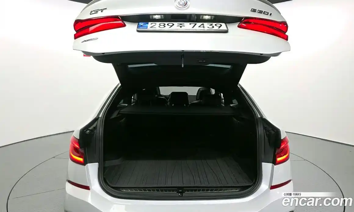 BMW 6 серия 2023 3.0 автомат (гидро), фото 20
