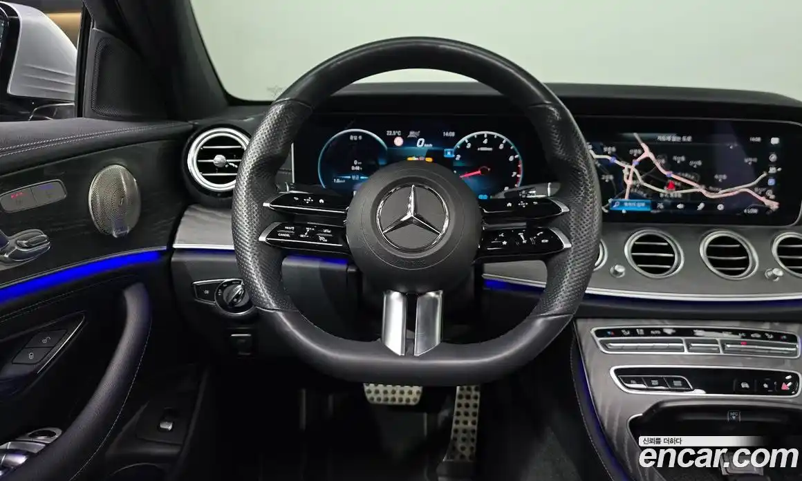 Mercedes-Benz E-Class 2022 2.0 автомат (гидро), фото 17