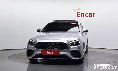 Mercedes-Benz E-Class 2022 2.0 автомат (гидро), миниатюра 2