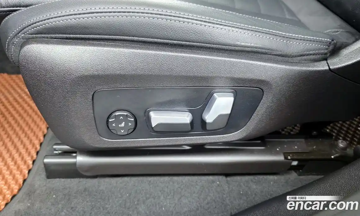 BMW X4 2021 2.0 автомат (гидро), фото 30