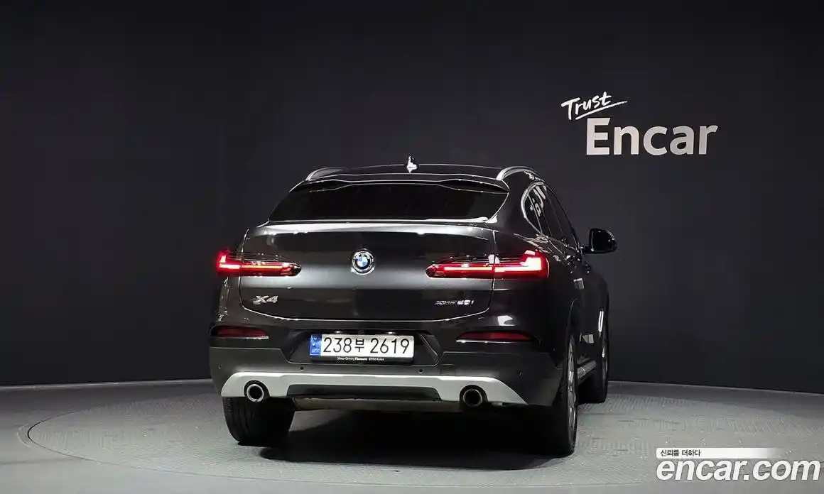 BMW X4 2021 2.0 автомат (гидро), фото 4