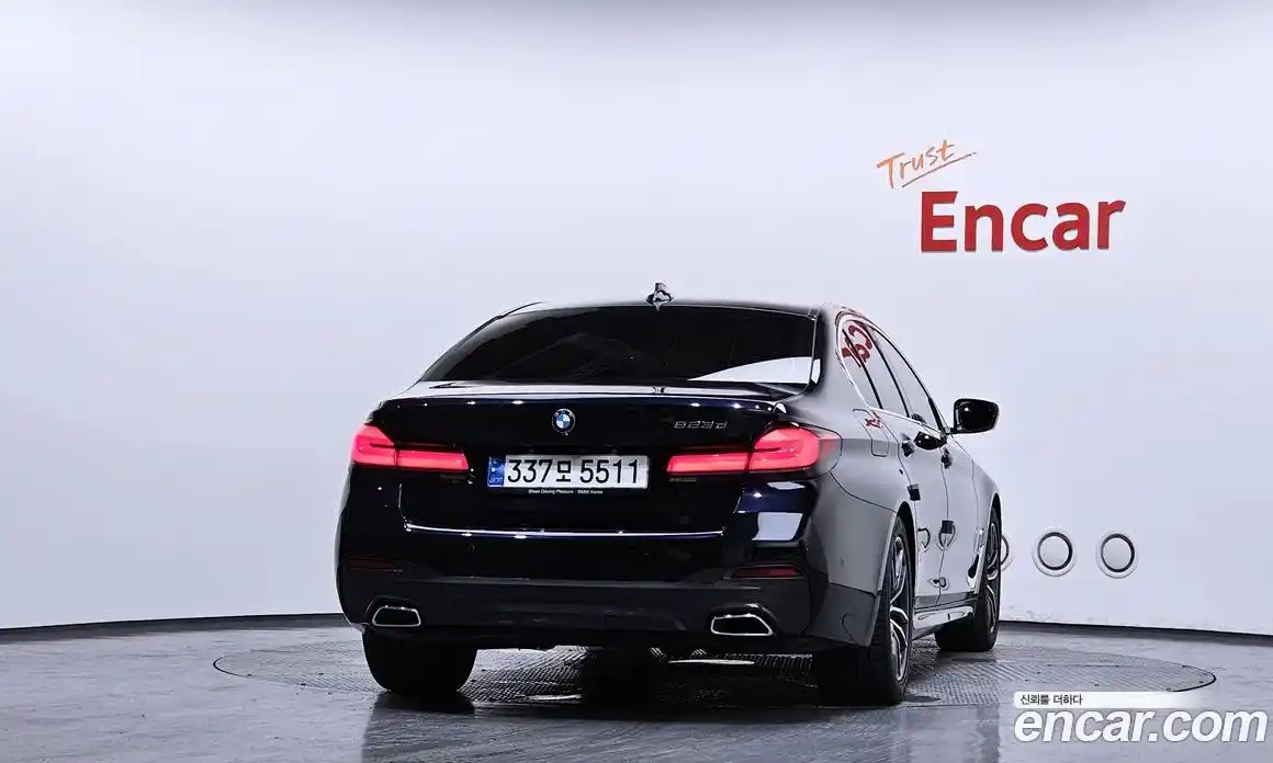 BMW 5 серия 2022 2.0 автомат (гидро), фото 4