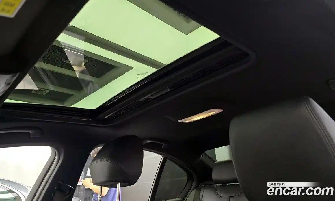 BMW 3 серия 2017 2.0 автомат (гидро), фото 21