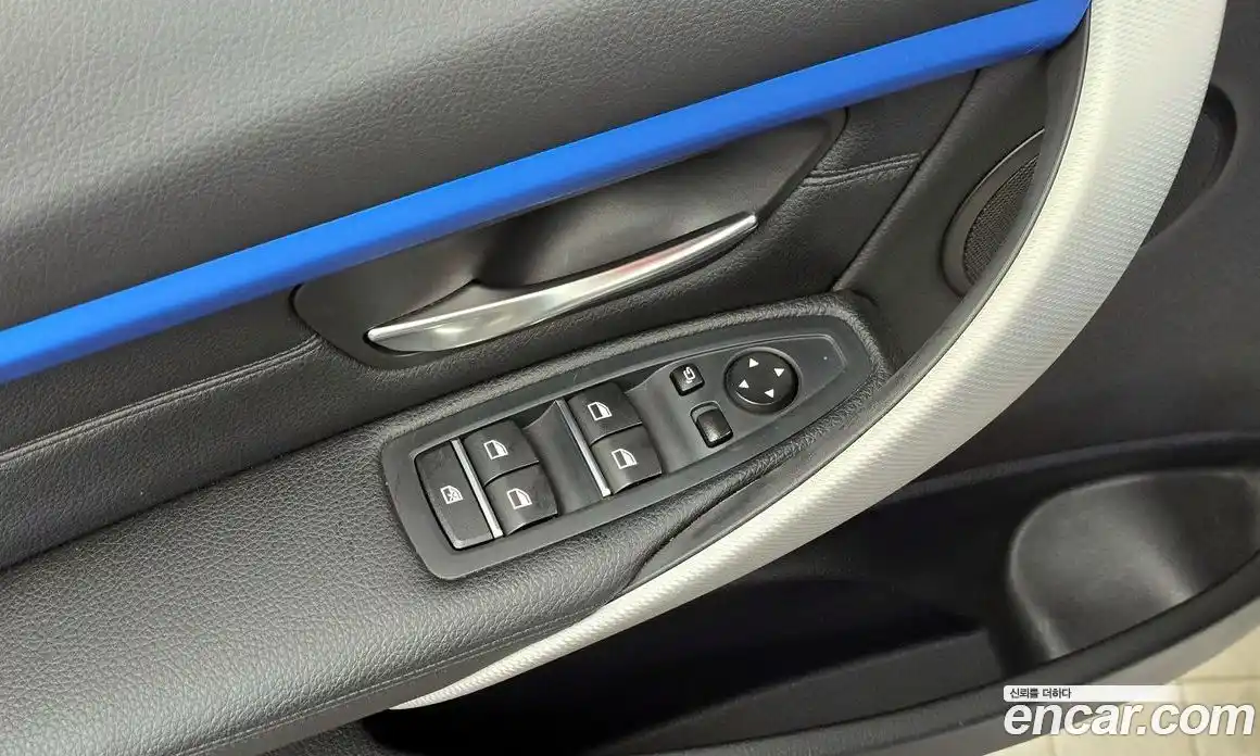 BMW 3 серия 2017 2.0 автомат (гидро), фото 27