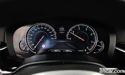 BMW 5 серия 2018 2.0 автомат (гидро), миниатюра 11