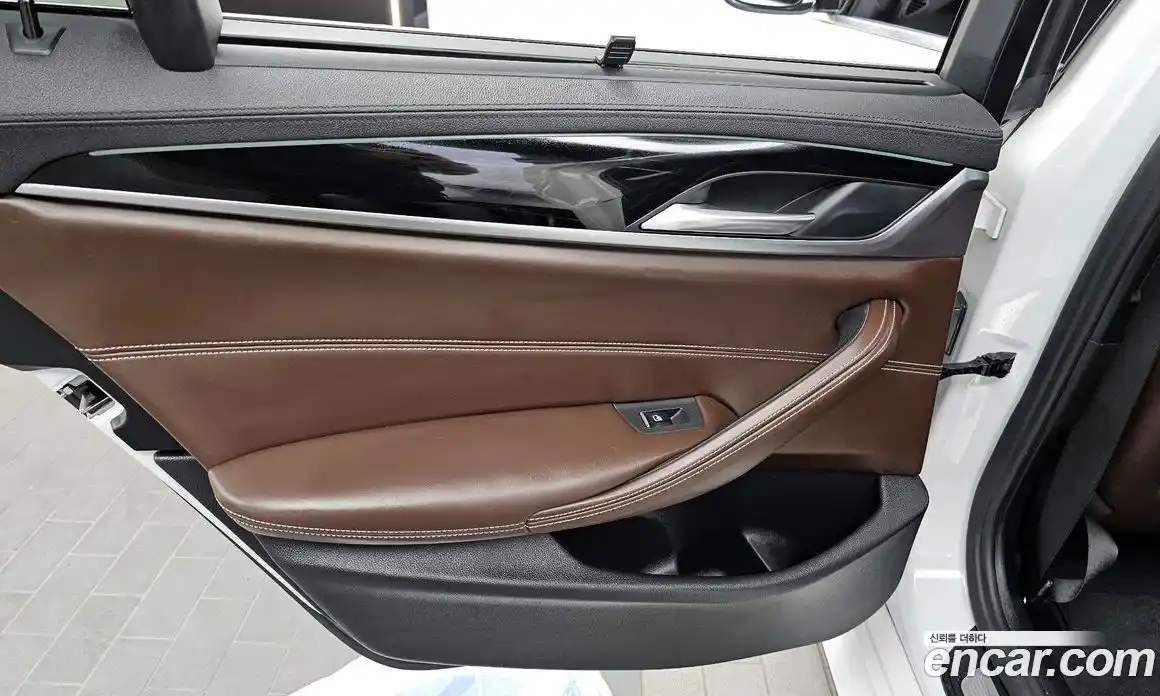 BMW 5 серия 2018 2.0 автомат (гидро), фото 15