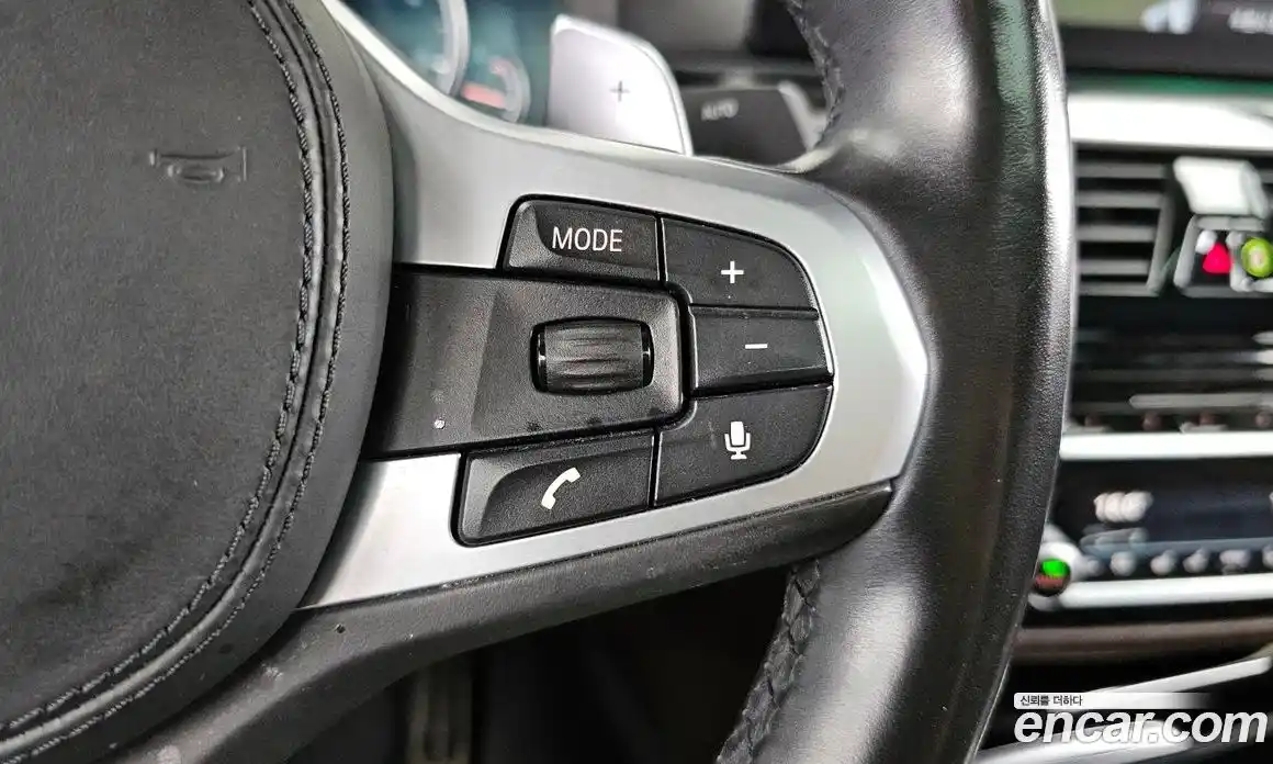 BMW 5 серия 2018 2.0 автомат (гидро), фото 33