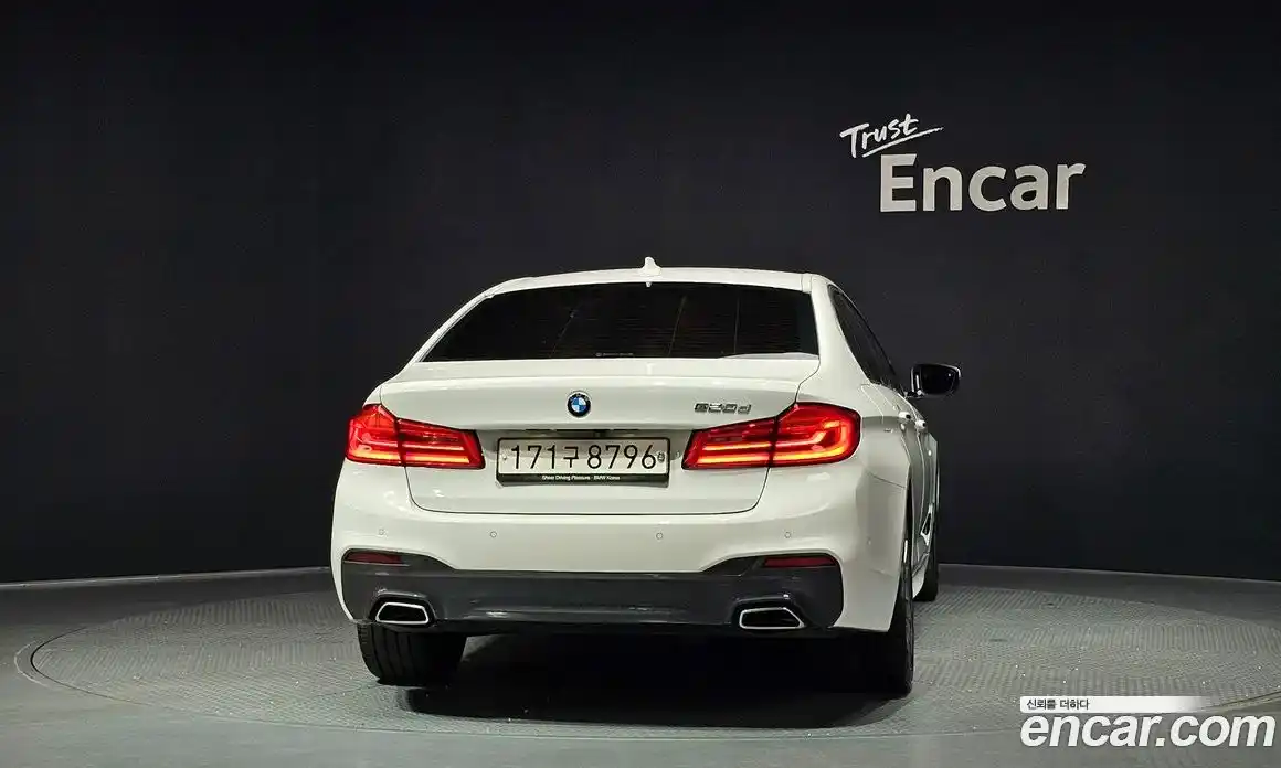 BMW 5 серия 2018 2.0 автомат (гидро), фото 4