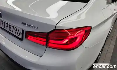 BMW 5 серия 2018 2.0 автомат (гидро), миниатюра 9