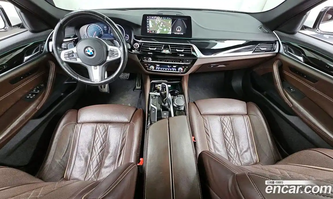 BMW 5 серия 2018 2.0 автомат (гидро), фото 10