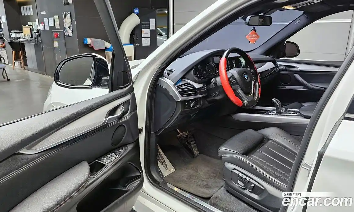 BMW X5 2018 3.0 автомат (гидро), фото 13