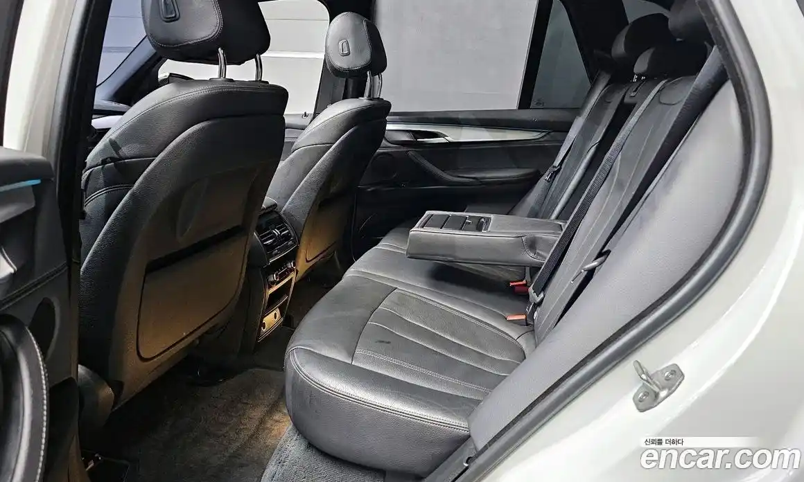 BMW X5 2018 3.0 автомат (гидро), фото 16