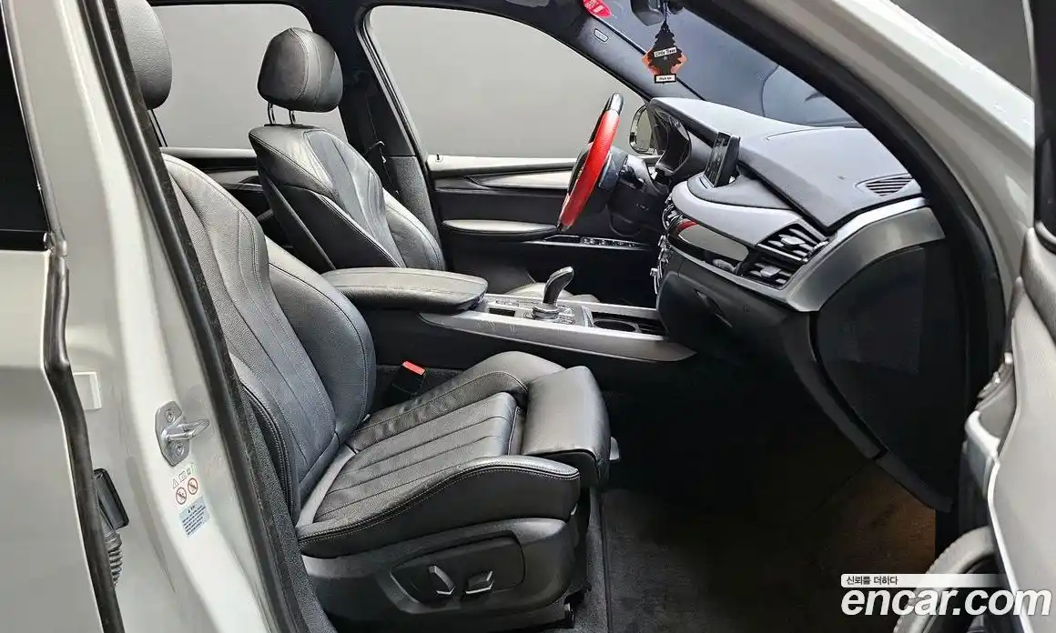 BMW X5 2018 3.0 автомат (гидро), фото 17