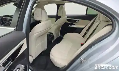 Mercedes-Benz E-Class 2025 2.0 автомат (гидро), миниатюра 11