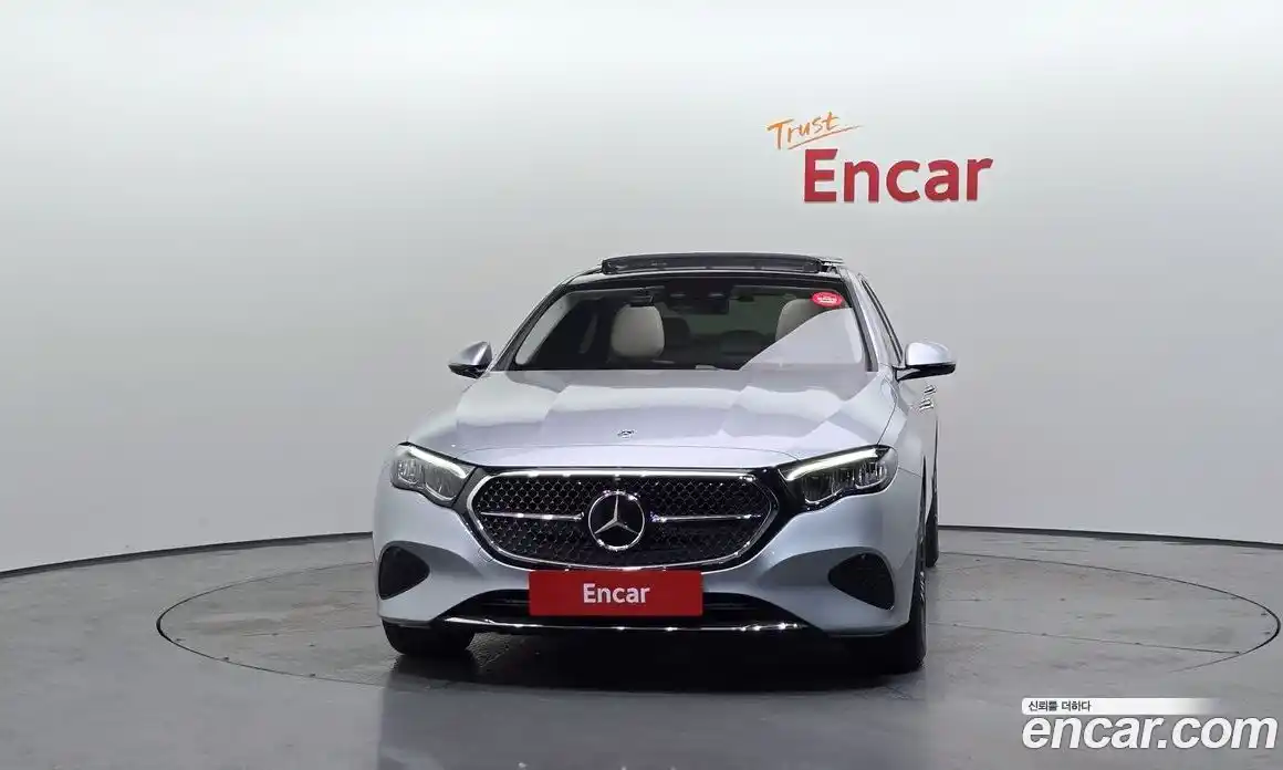 Mercedes-Benz E-Class 2025 2.0 автомат (гидро), фото 3