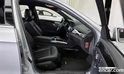 Mercedes-Benz E-Class 2013 2.1 автомат (гидро), миниатюра 11