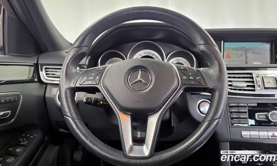 Mercedes-Benz E-Class 2013 2.1 автомат (гидро), фото 13