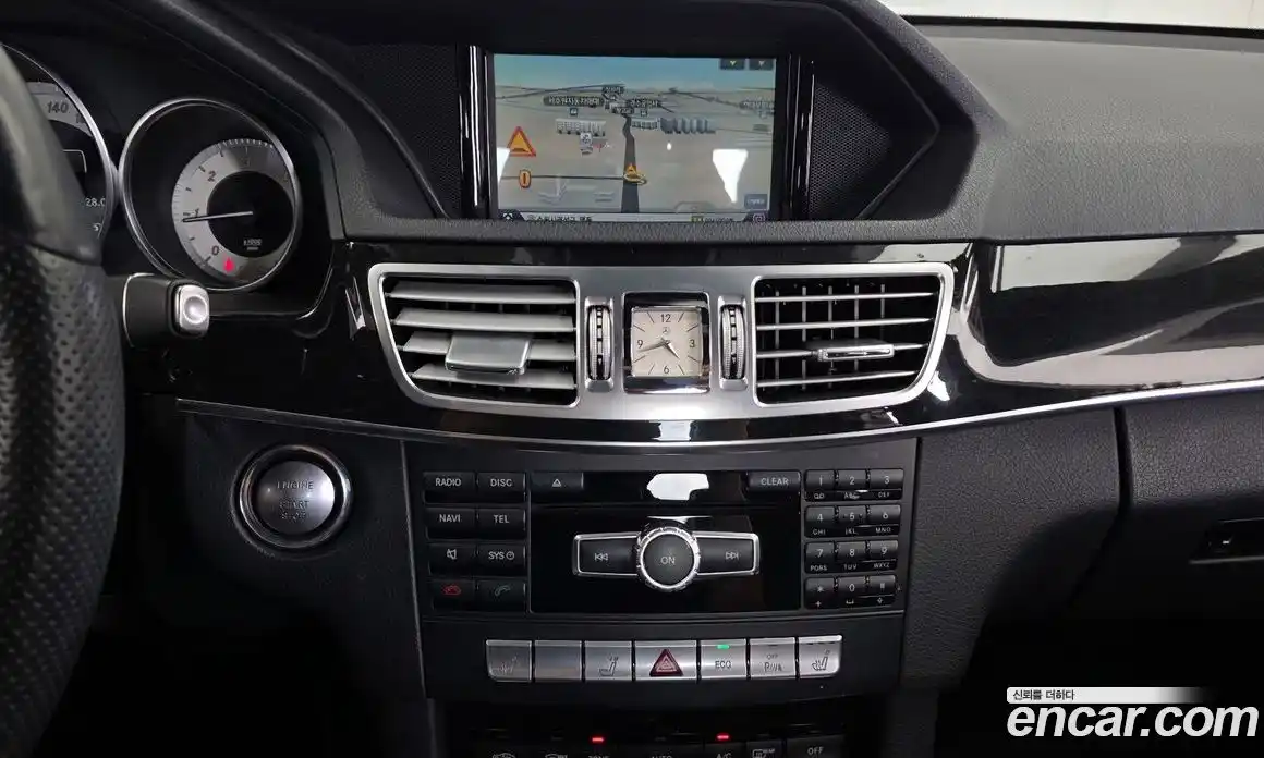 Mercedes-Benz E-Class 2013 2.1 автомат (гидро), фото 14