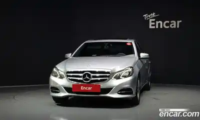 Mercedes-Benz E-Class 2013 2.1 автомат (гидро), миниатюра 3