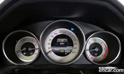 Mercedes-Benz E-Class 2013 2.1 автомат (гидро), миниатюра 8