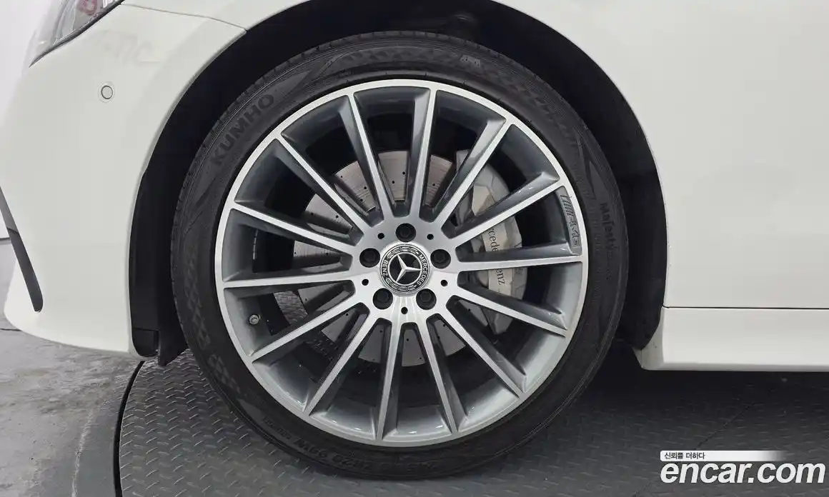 Mercedes-Benz E-Class 2021 3.0 автомат (гидро), фото 5