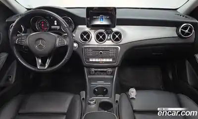 Mercedes-Benz GLA-Class 2018 2.0 гидро, миниатюра 9 Mercedes-Benz GLA-Class 2018 2.0 гидро, миниатюра 9