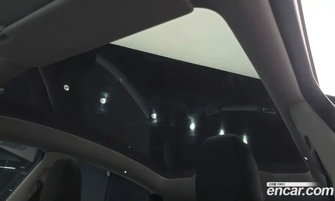 Tesla Model Y 2025 0.2 гидро, фото 20