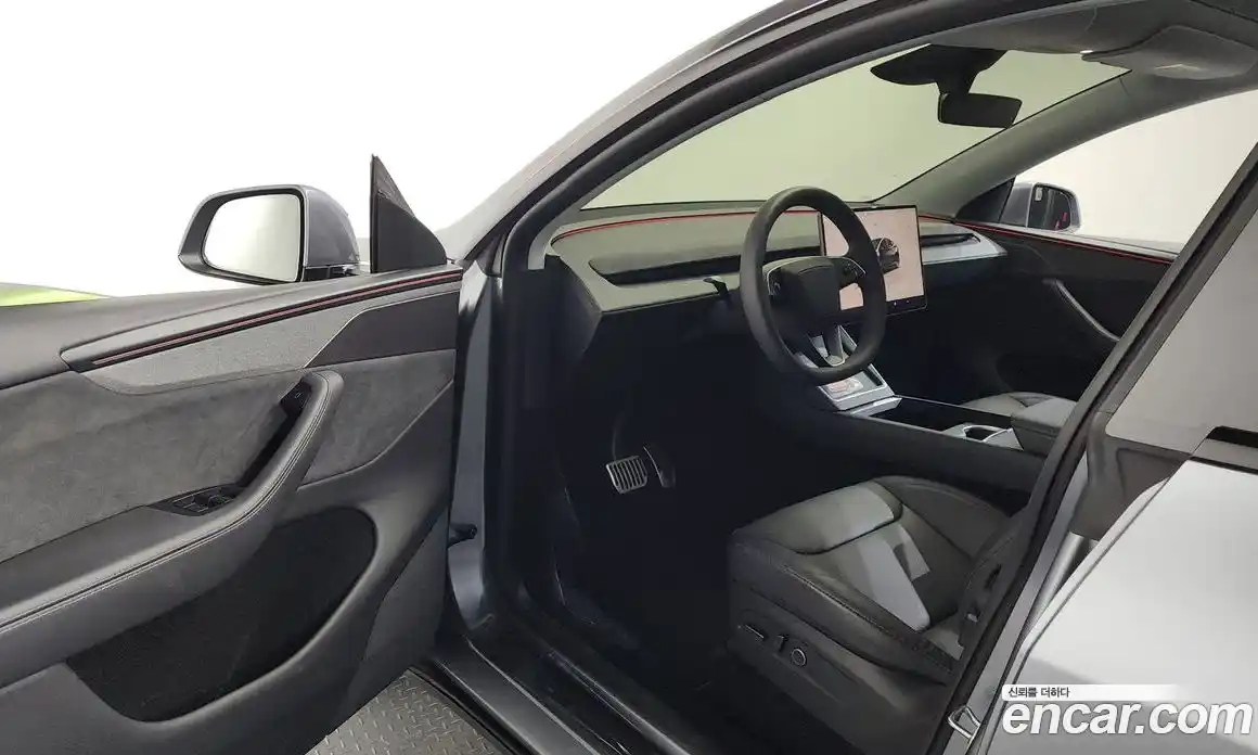 Tesla Model Y 2025 0.2 гидро, фото 13