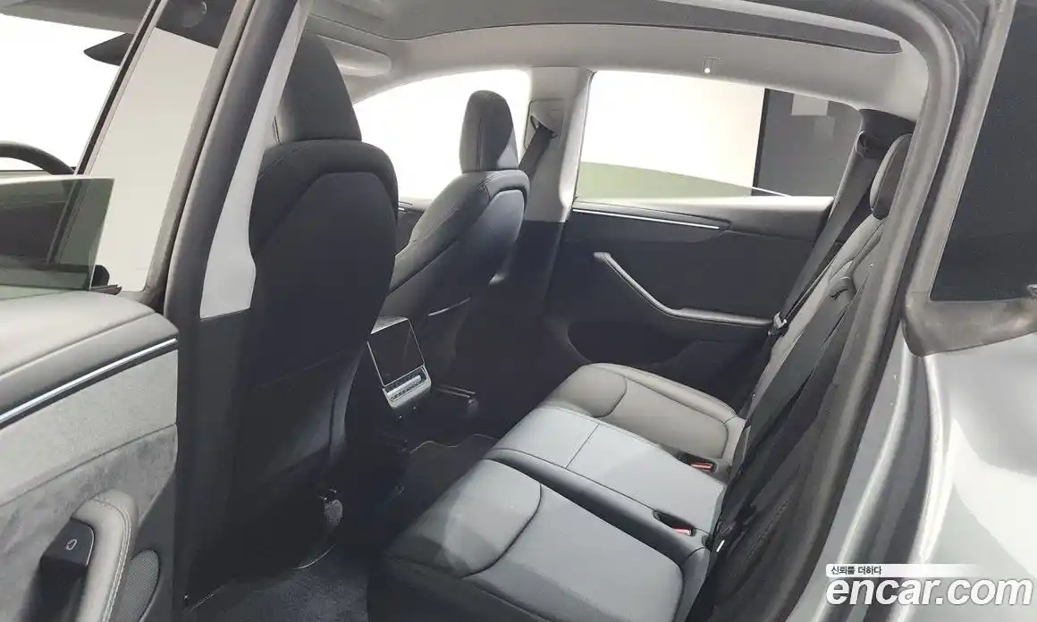 Tesla Model Y 2025 0.2 гидро, фото 27