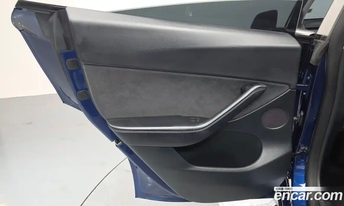 Tesla Model Y 2022 0.2 гидро, фото 15