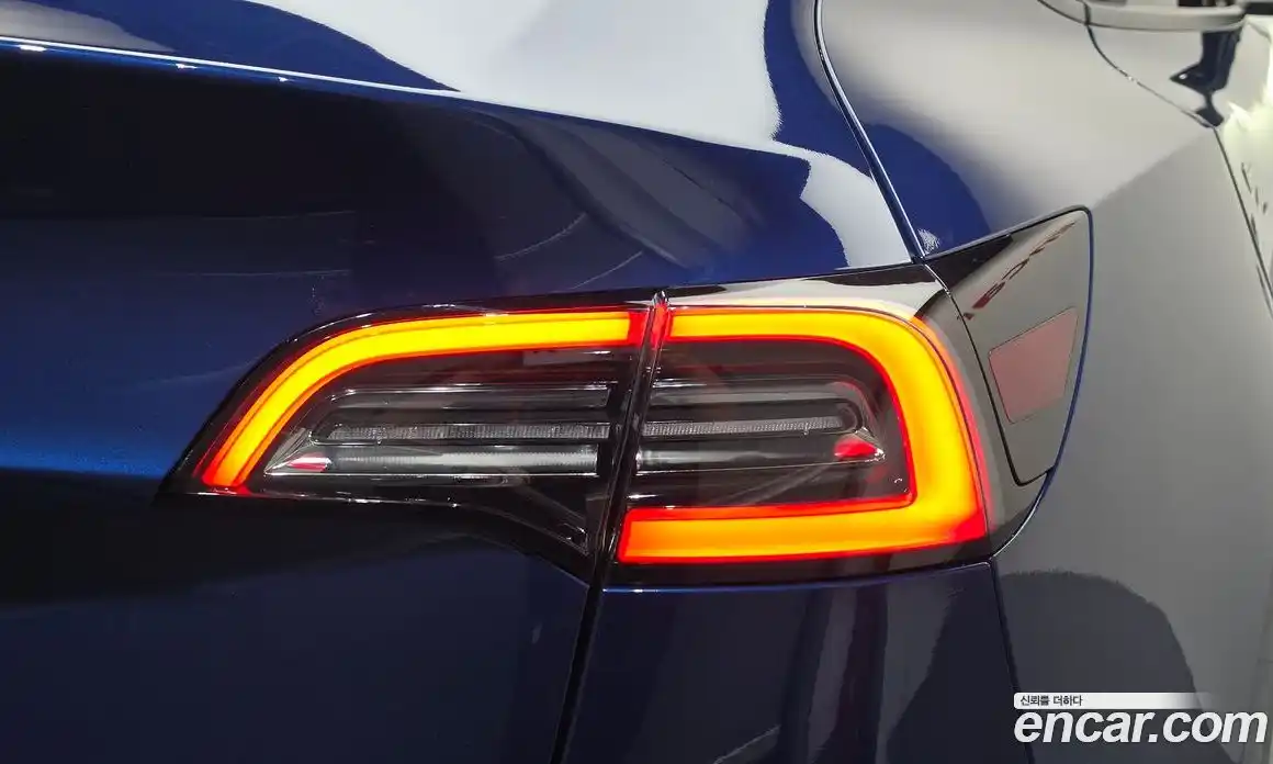 Tesla Model Y 2022 0.2 гидро, фото 9