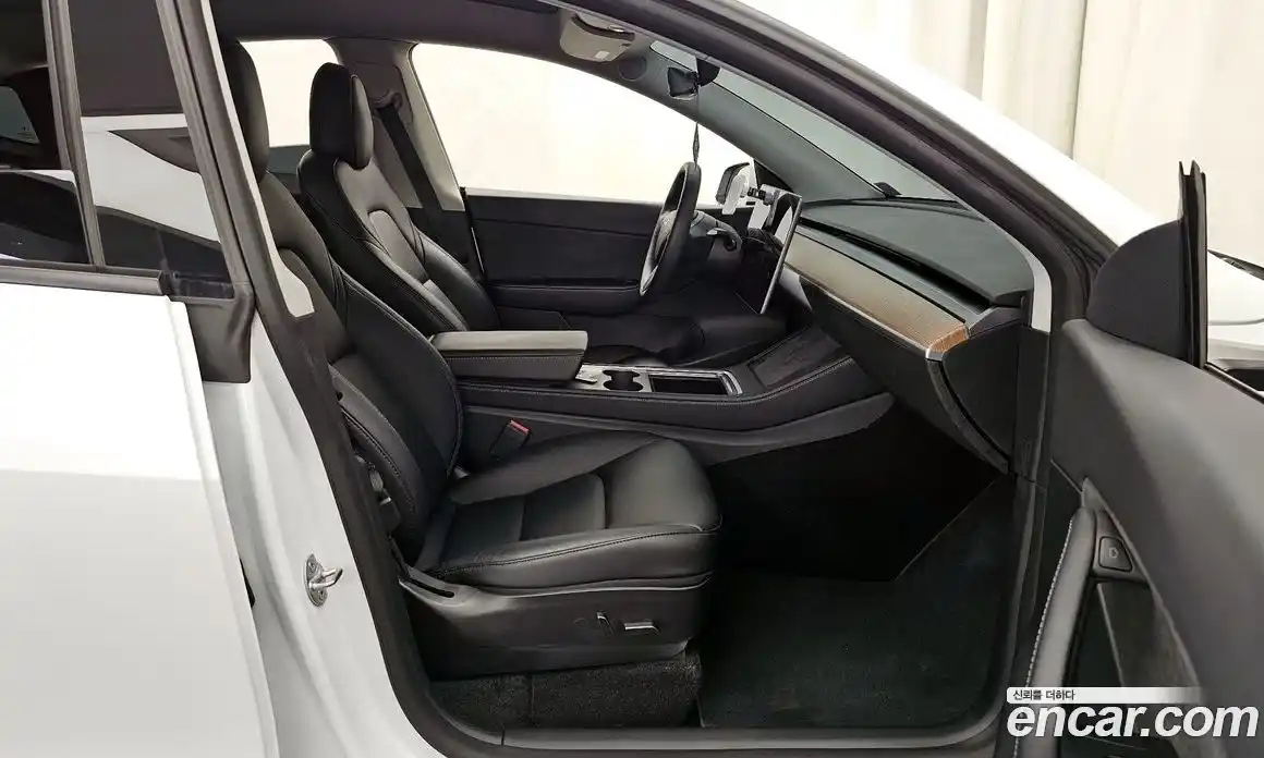 Tesla Model Y 2022 0.2 гидро, фото 17