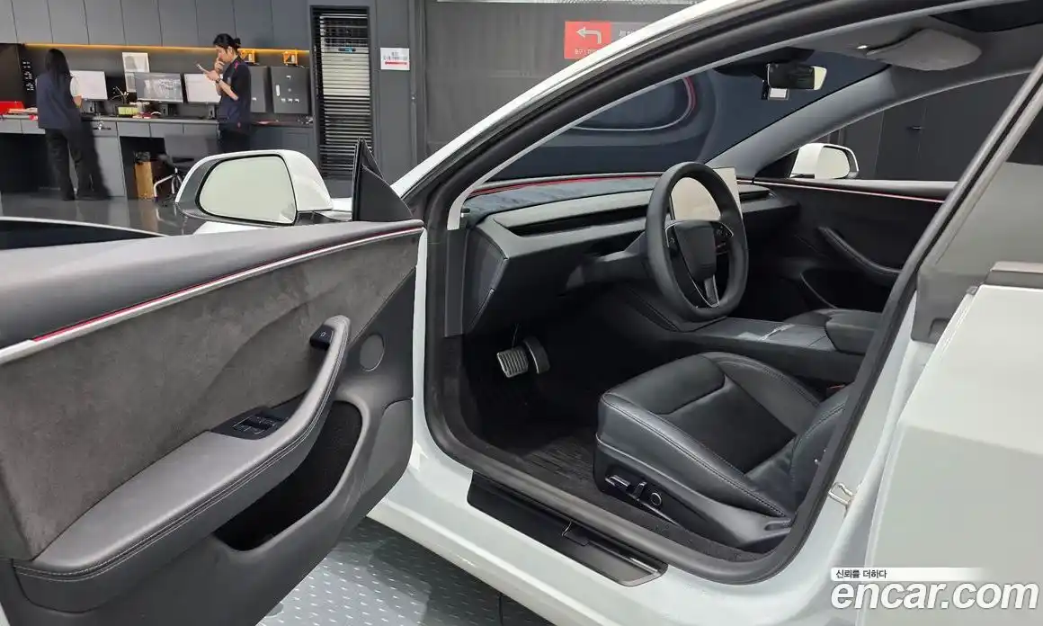 Tesla Model 3 2024 0.2 гидро, фото 12