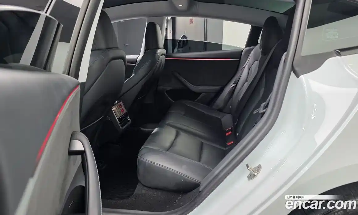 Tesla Model 3 2024 0.2 гидро, фото 17