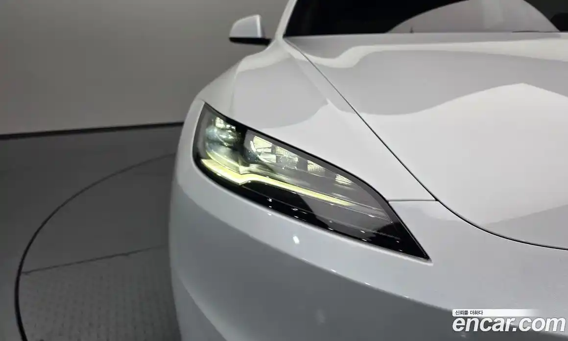 Tesla Model 3 2024 0.2 гидро, фото 7