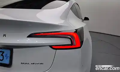 Tesla Model 3 2024 0.2 гидро, миниатюра 8