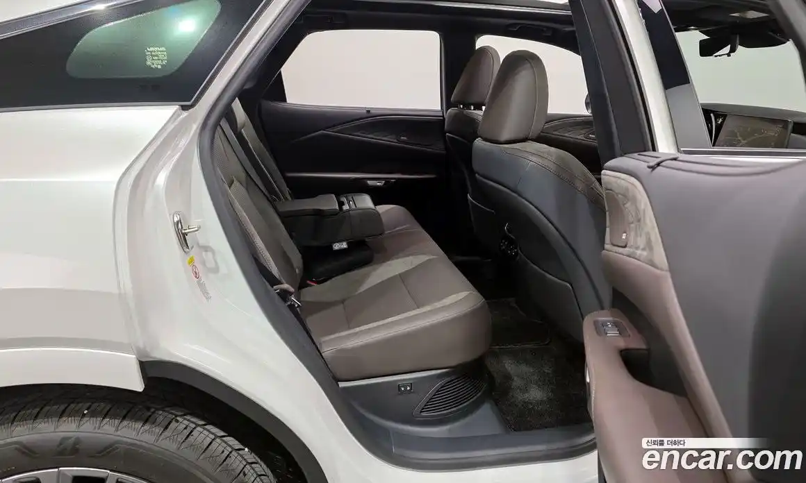Lexus RX 2025 2.5 гидро, фото 17