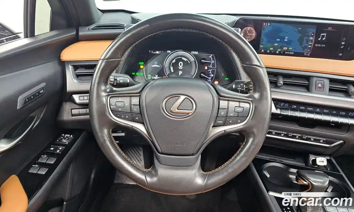 Lexus UX 2019 2.0 гидро, фото 18