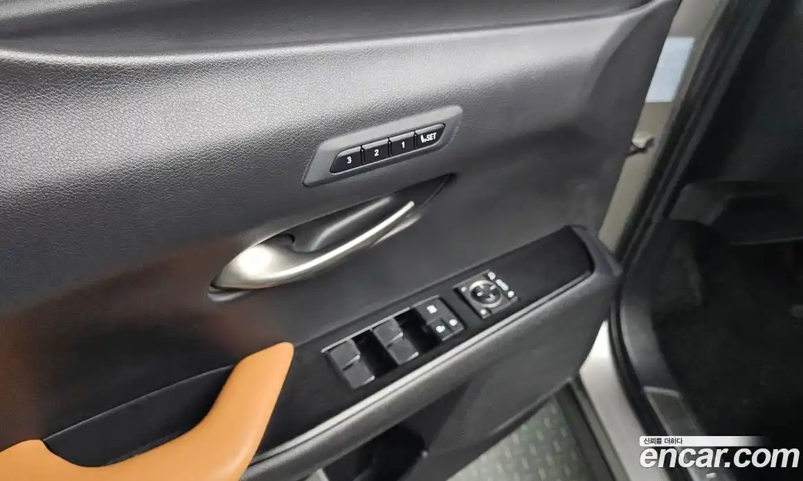 Lexus UX 2019 2.0 гидро, фото 23