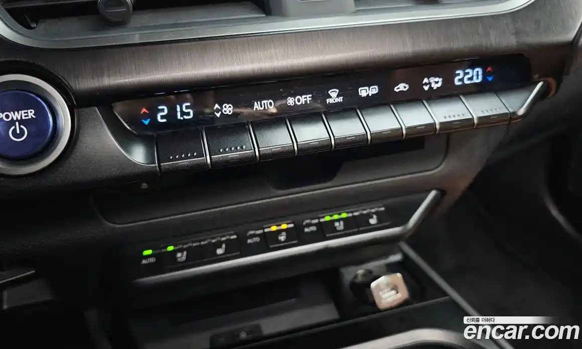 Lexus UX 2019 2.0 гидро, фото 30