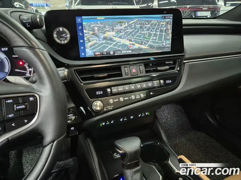 Lexus ES 2024 2.5 вариатор, фото 17