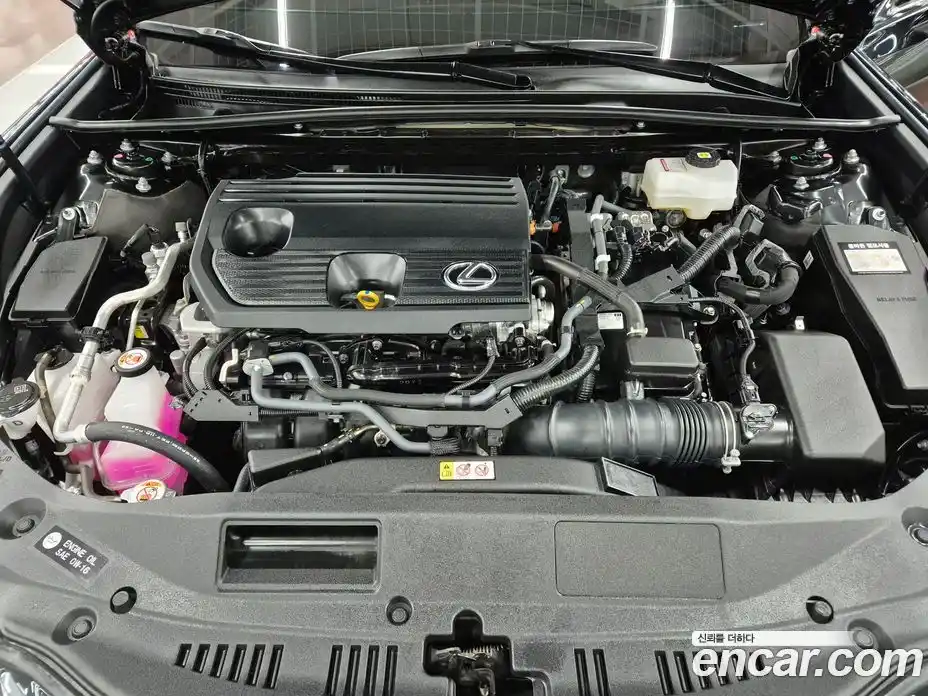 Lexus ES 2024 2.5 вариатор, фото 6