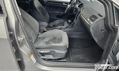 Volkswagen Golf 2013 1.6 автомат (гидро), миниатюра 11