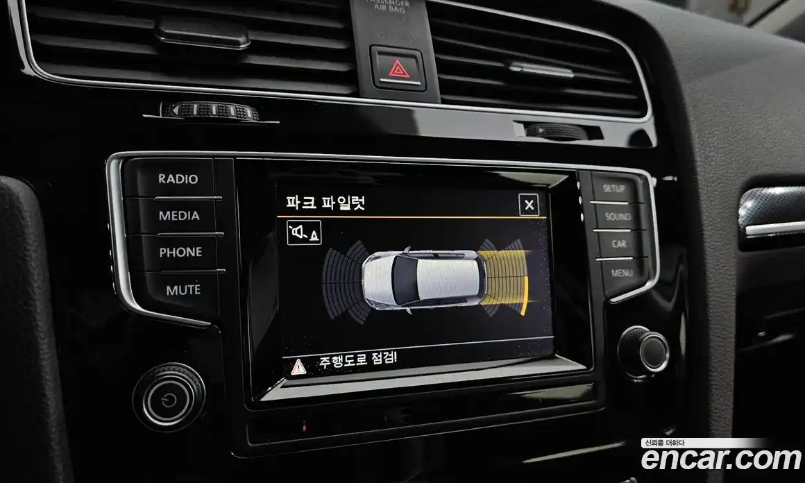 Volkswagen Golf 2013 1.6 автомат (гидро), фото 16