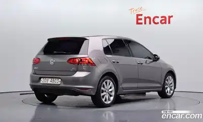 Volkswagen Golf 2013 1.6 автомат (гидро), миниатюра 2